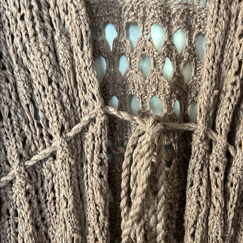 NEW LISTING! FREE PEOPLE CROCHET LONG DUSTER IN A BEAUTIFUL MAUVE COLOR - Picture 5 of 8